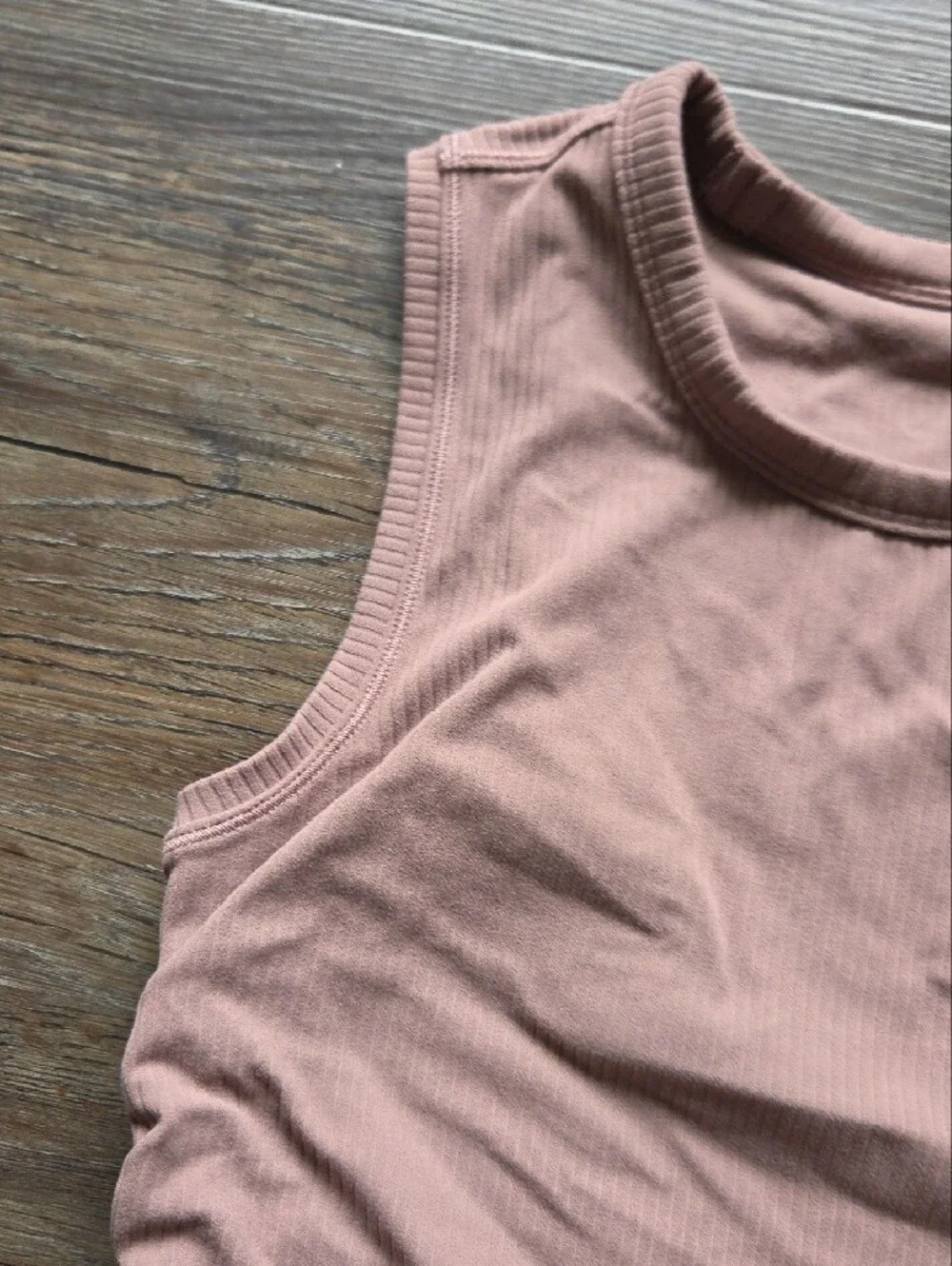 Lululemon Dusty Rose Ribbed Rouched Side Tank Top Size 6